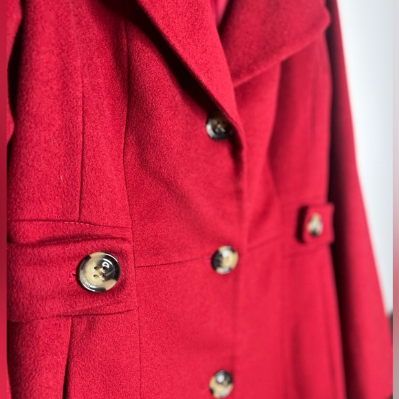 Red Anne Klein Coat - Picture 5 of 8